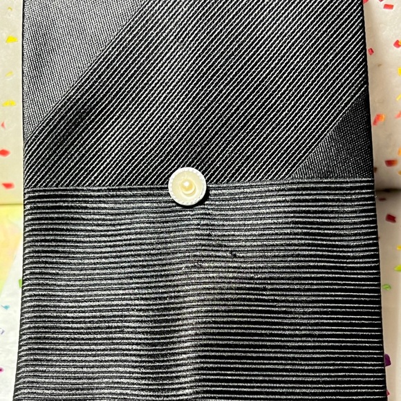 Vintage Silver with Pearl Tie Tack with Silver Chain - Picture 5 of 5